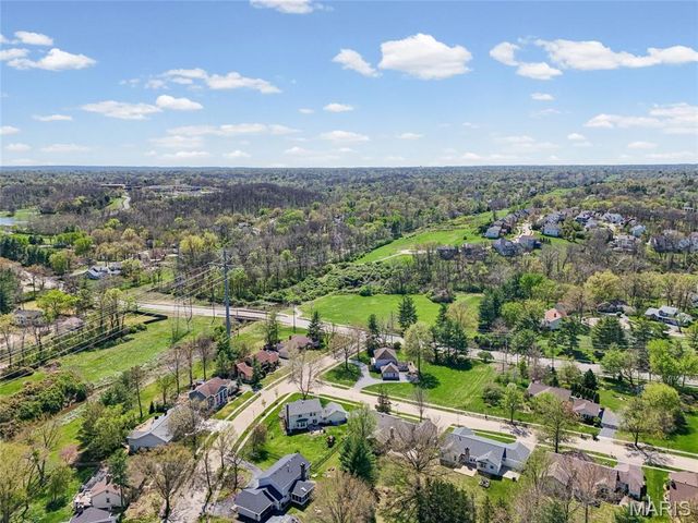 1482 Asterwood Court, Chesterfield, MO 63017