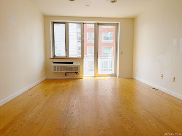 6314 Queens Boulevard 3E, Woodside, NY 11377