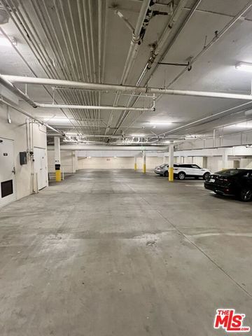 1353 N Fuller Avenue 3, Los Angeles, CA 90046