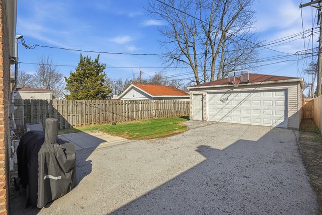 2868 W 85th Street, Chicago, IL 60652