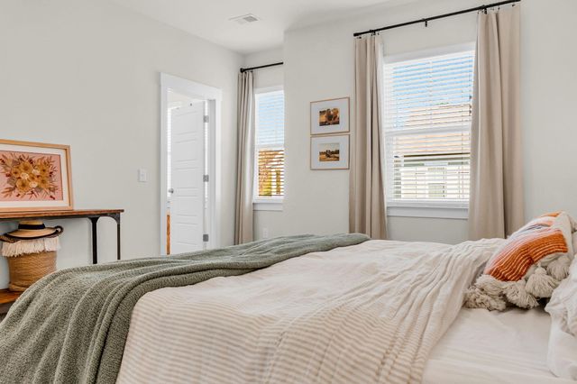 4604 Hammett Alley, North Charleston, SC 29405