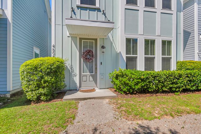 4604 Hammett Alley, North Charleston, SC 29405