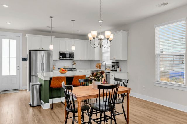 4604 Hammett Alley, North Charleston, SC 29405