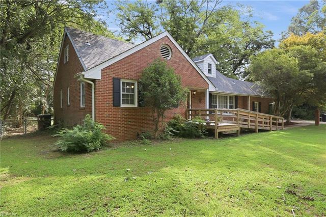 4905 Farrington DR, Virginia Beach, VA 23455