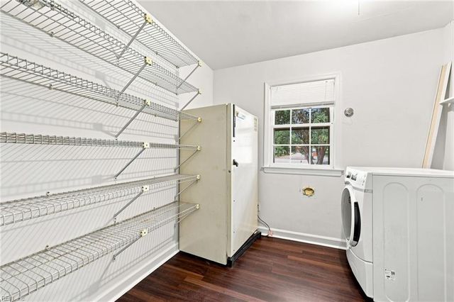 4905 Farrington DR, Virginia Beach, VA 23455