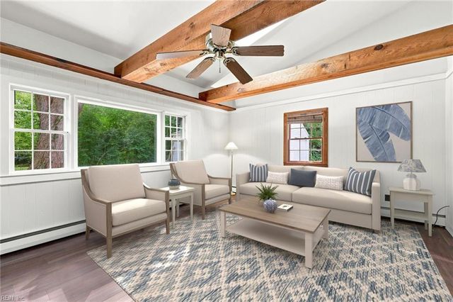4905 Farrington DR, Virginia Beach, VA 23455