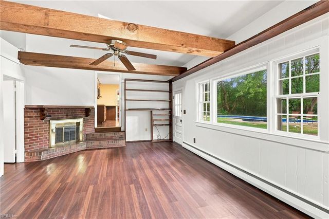 4905 Farrington DR, Virginia Beach, VA 23455