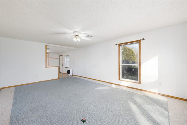 825 S 3rd Avenue, Purcell, OK 73080