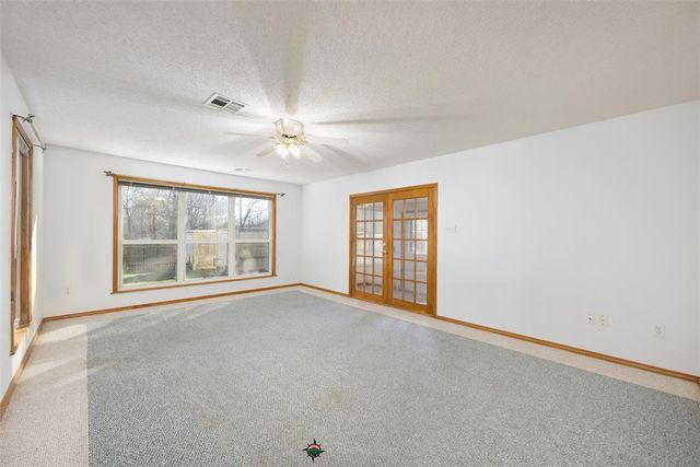 825 S 3rd Avenue, Purcell, OK 73080