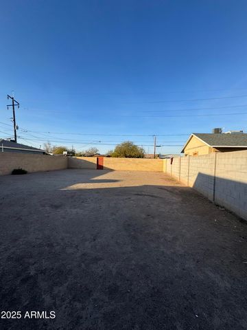 2230 E TAYLOR Street, Phoenix, AZ 85006