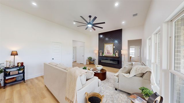 4735 Sasha Way, Caddo Mills, TX 75135