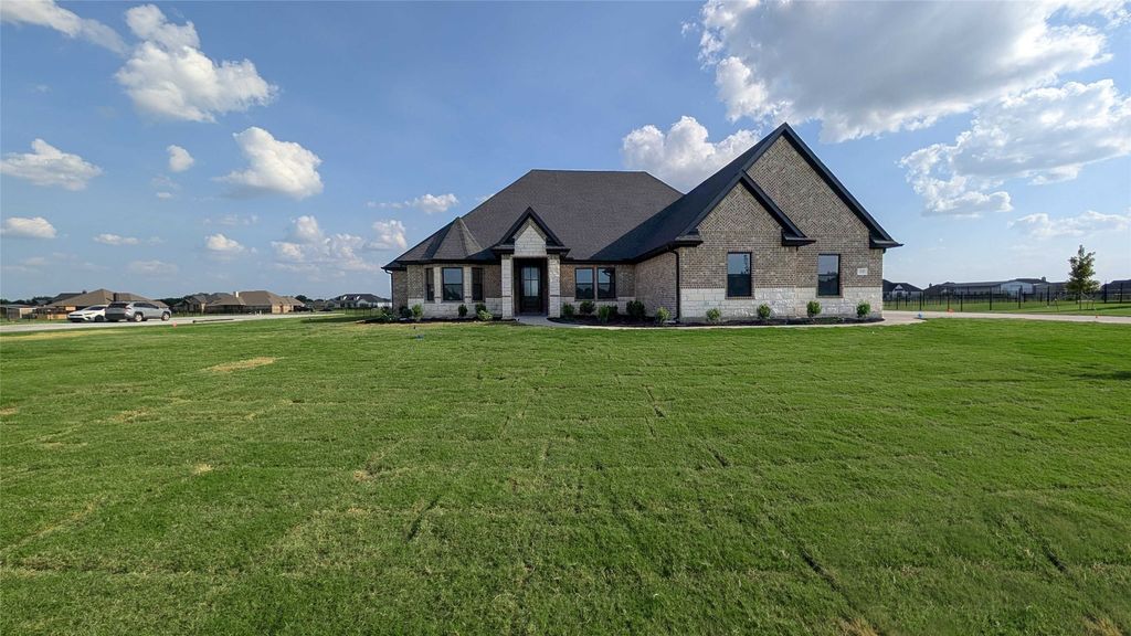 4735 Sasha Way, Caddo Mills, TX 75135