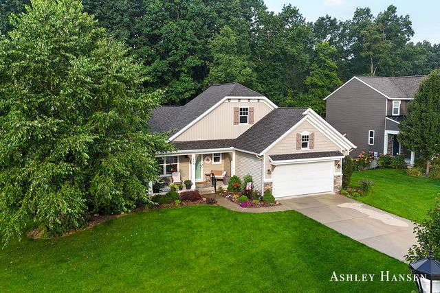 163 Dogwood Drive Ne, Rockford City, MI 49341