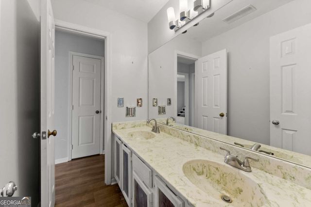 6500 Gaines Ferry Unit H9, Flowery Branch, GA 30542