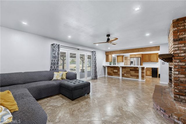 34657 Violan, Acton, CA 93510