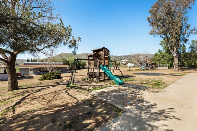 34657 Violan, Acton, CA 93510