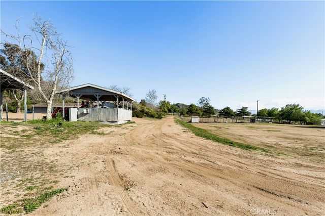 34657 Violan, Acton, CA 93510