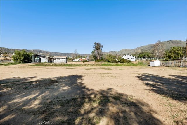 34657 Violan, Acton, CA 93510