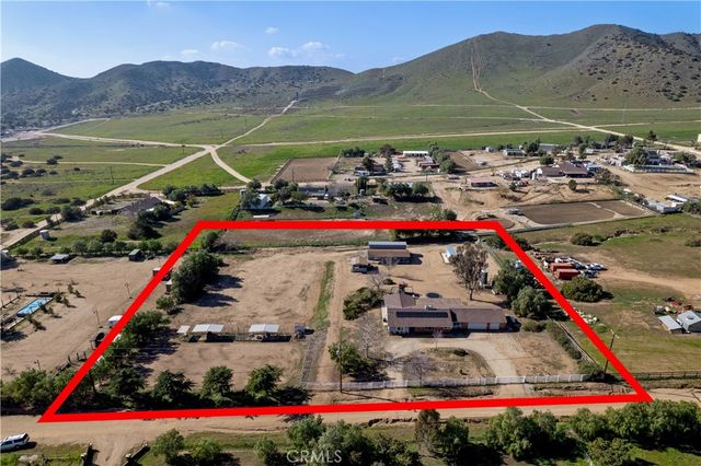 34657 Violan, Acton, CA 93510