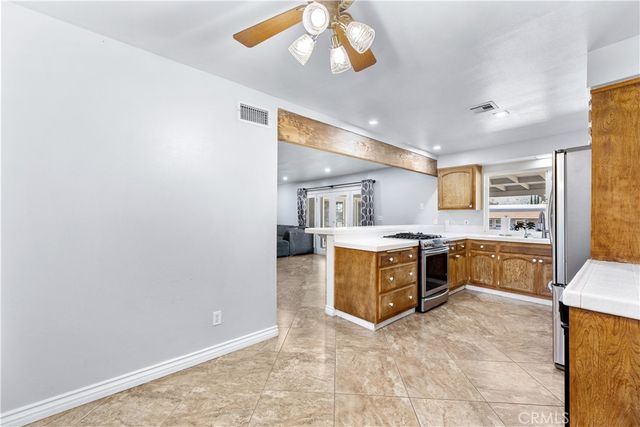 34657 Violan, Acton, CA 93510