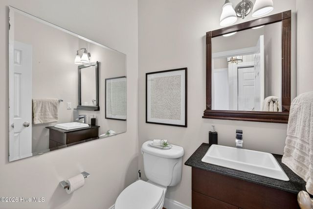 136 S Belvedere Drive, Hampstead, NC 28443