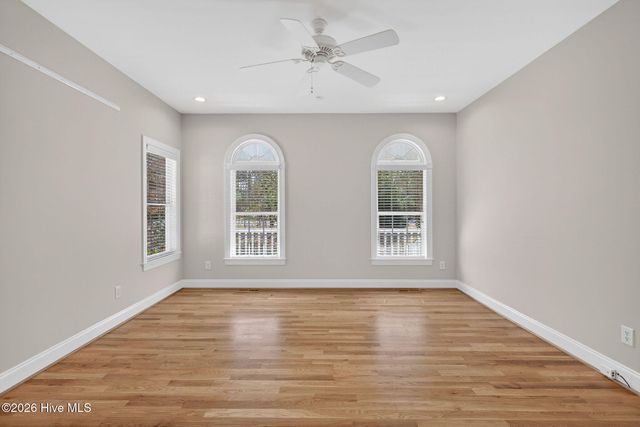 136 S Belvedere Drive, Hampstead, NC 28443