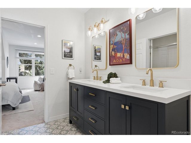122 Jackson St, Denver, CO 80206