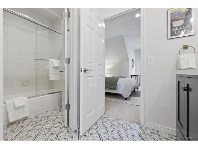 122 Jackson St, Denver, CO 80206