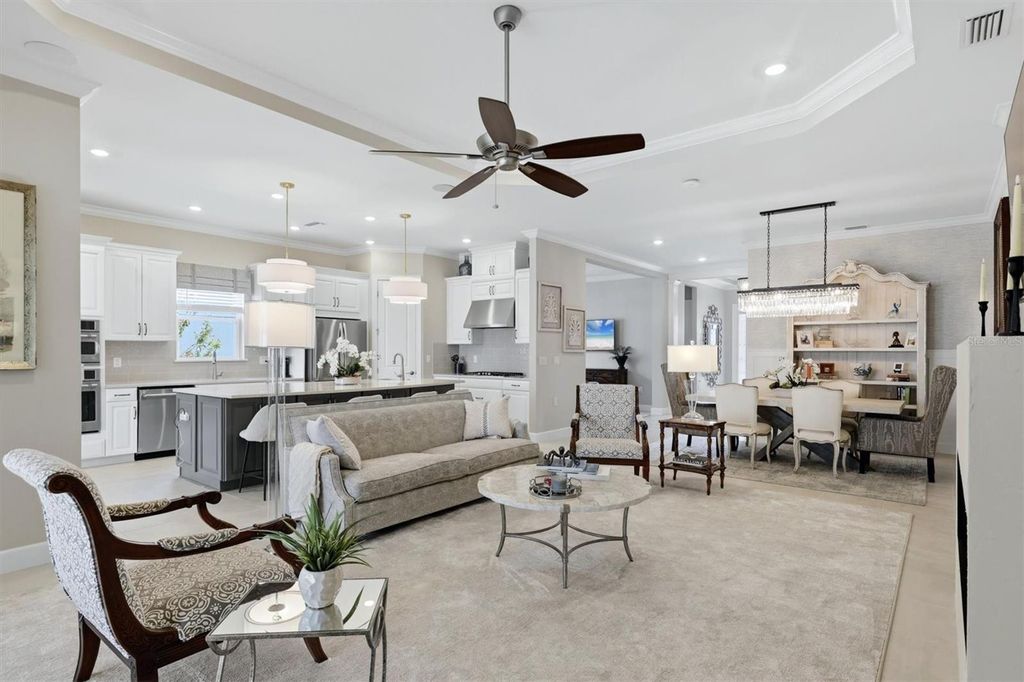 Image 13 of property listing at 3571 SANTA CATERINA BOULEVARD, Bradenton, FL 34211