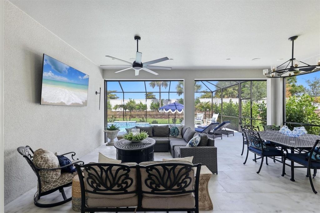 Image 42 of property listing at 3571 SANTA CATERINA BOULEVARD, Bradenton, FL 34211