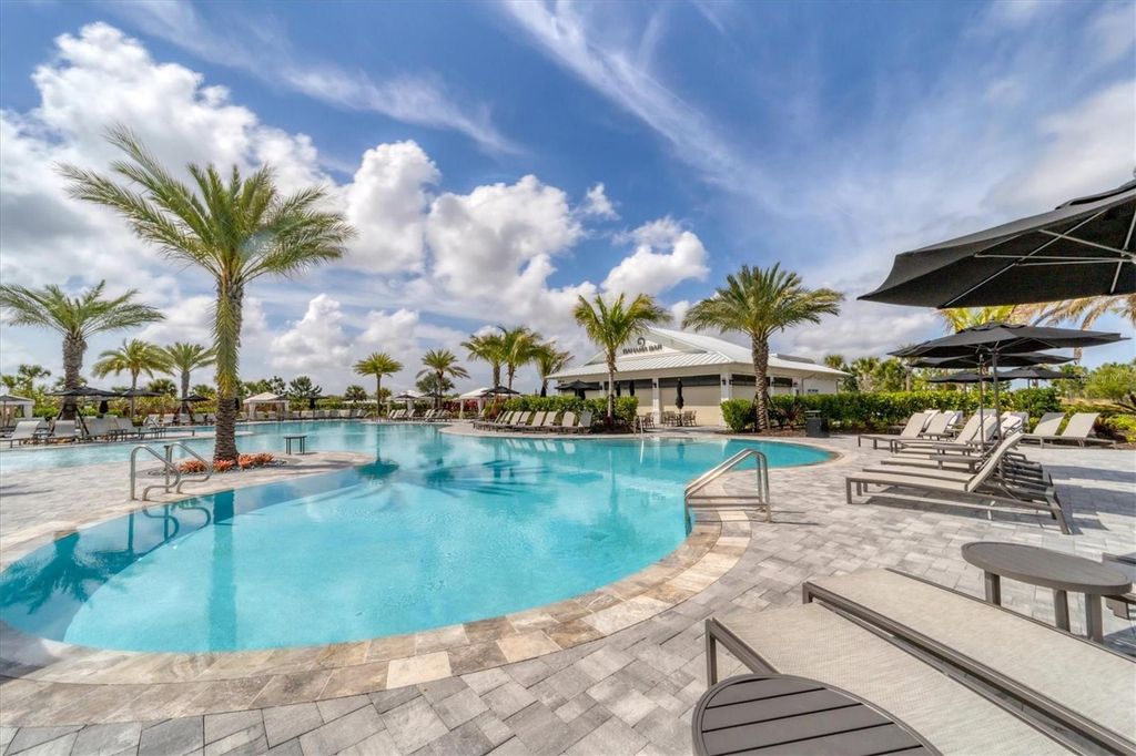 Image 75 of property listing at 3571 SANTA CATERINA BOULEVARD, Bradenton, FL 34211