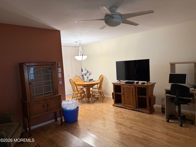 474D Thornbury Court, Lakewood, NJ 08701
