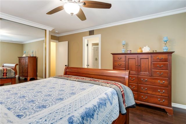 1049 El Mirador, Fullerton, CA 92835