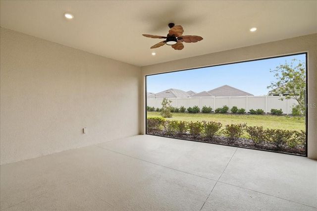 5237 SAVINO CIRCLE, Palmetto, FL 34221