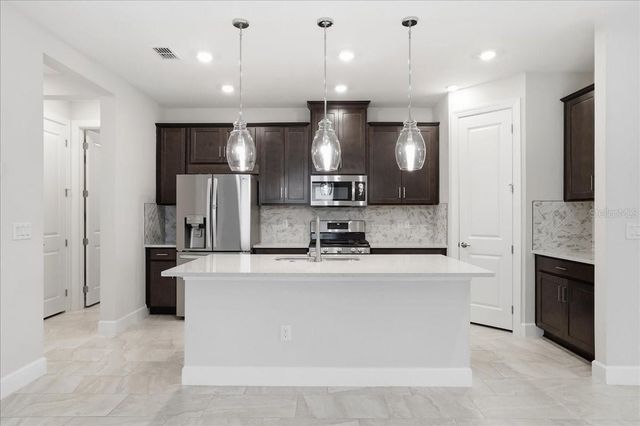 5237 SAVINO CIRCLE, Palmetto, FL 34221