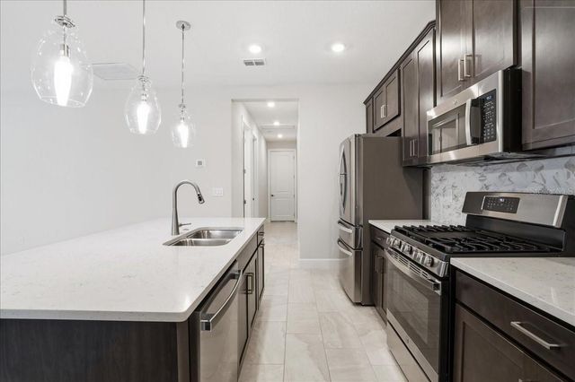 5237 SAVINO CIRCLE, Palmetto, FL 34221