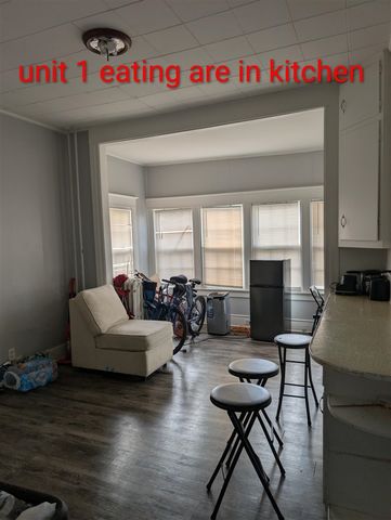 1130 Jackson Street, Grand Rapids, MI 49504