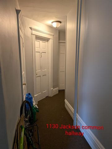1130 Jackson Street, Grand Rapids, MI 49504