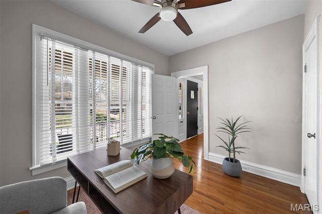 8913 Lawn Avenue, Brentwood, MO 63144