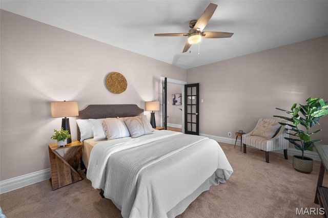 8913 Lawn Avenue, Brentwood, MO 63144