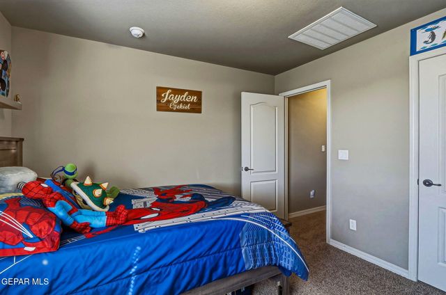 7556 WOLF CREEK Drive, El Paso, TX 79911