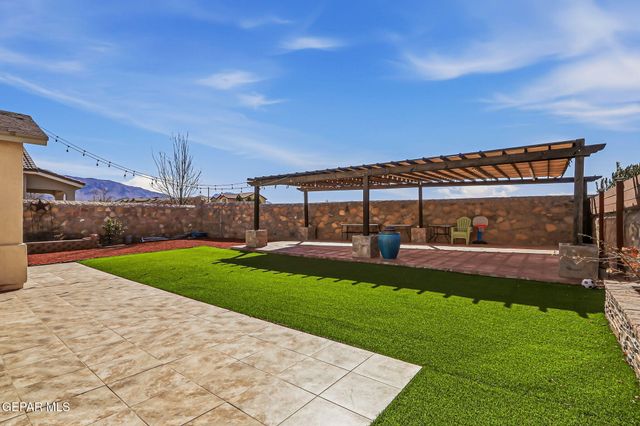 7556 WOLF CREEK Drive, El Paso, TX 79911