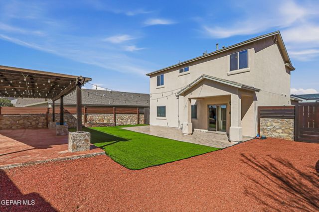 7556 WOLF CREEK Drive, El Paso, TX 79911