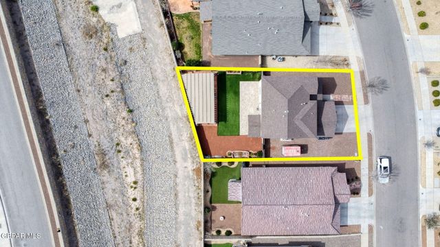 7556 WOLF CREEK Drive, El Paso, TX 79911