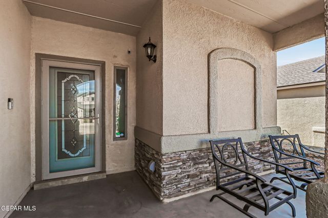 7556 WOLF CREEK Drive, El Paso, TX 79911