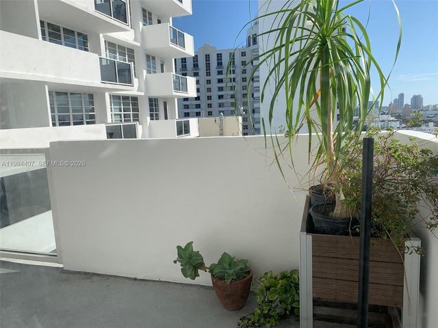 100 Lincoln Rd 1203, Miami Beach, FL 33139