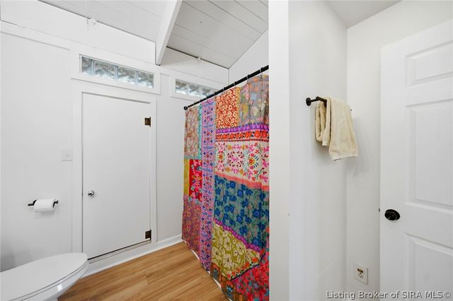 1019 Allison Lane, Jeffersonville, IN 47130