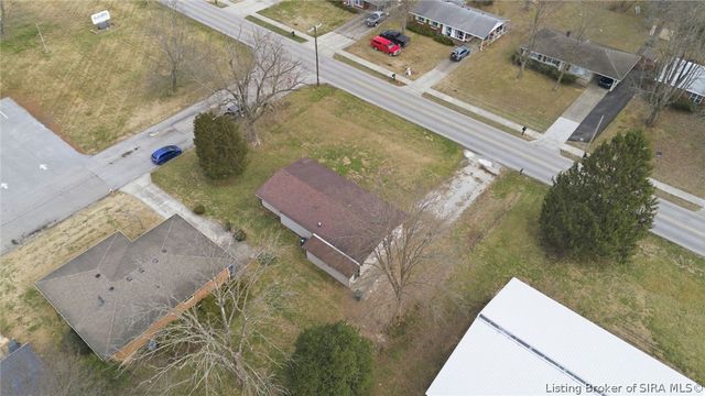 1019 Allison Lane, Jeffersonville, IN 47130