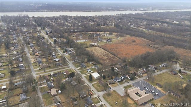 1019 Allison Lane, Jeffersonville, IN 47130