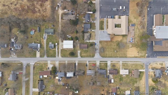 1019 Allison Lane, Jeffersonville, IN 47130